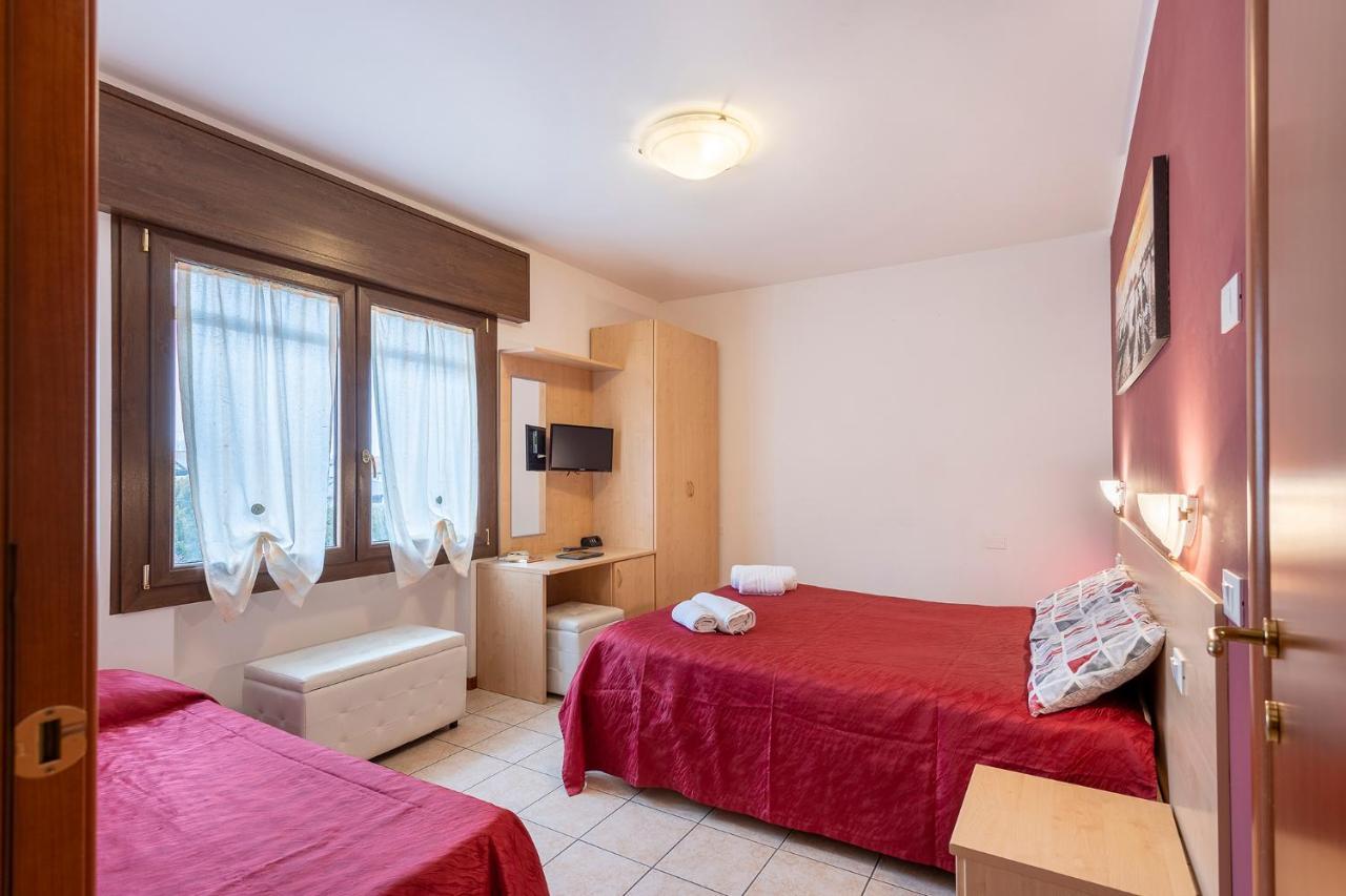 Laguna B&B Quarto dʼAltino Екстериор снимка